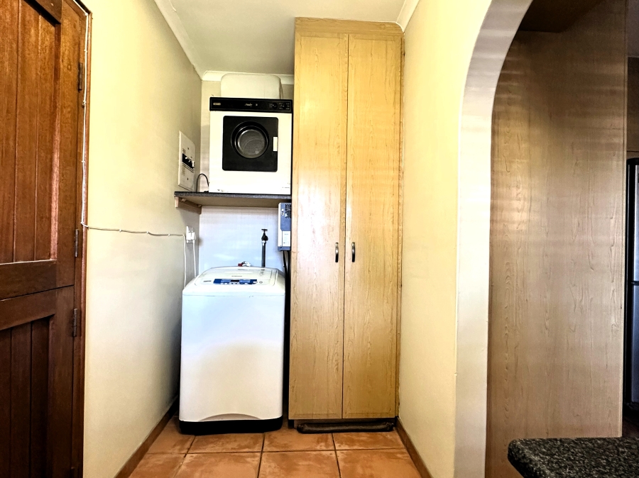 4 Bedroom Property for Sale in Panorama Western Cape